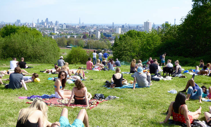 London Parks in the Summer: An Urban Oasis